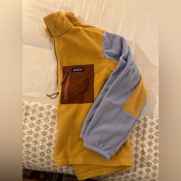 Patagonia Women’s Microdini half zip - never been worn - Picture 4 of 4